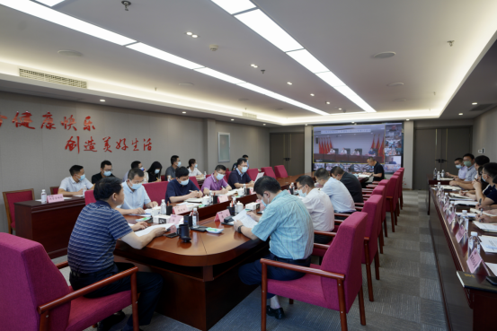 四川尊龙凯时集团召开疫情防控工作领导小组2022年第3次会议 集团党委书记、董事长、疫情防控工作领导小组第一组长任丁主持会议并讲话